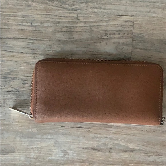 Michael Kors wallet - Picture 4 of 5
